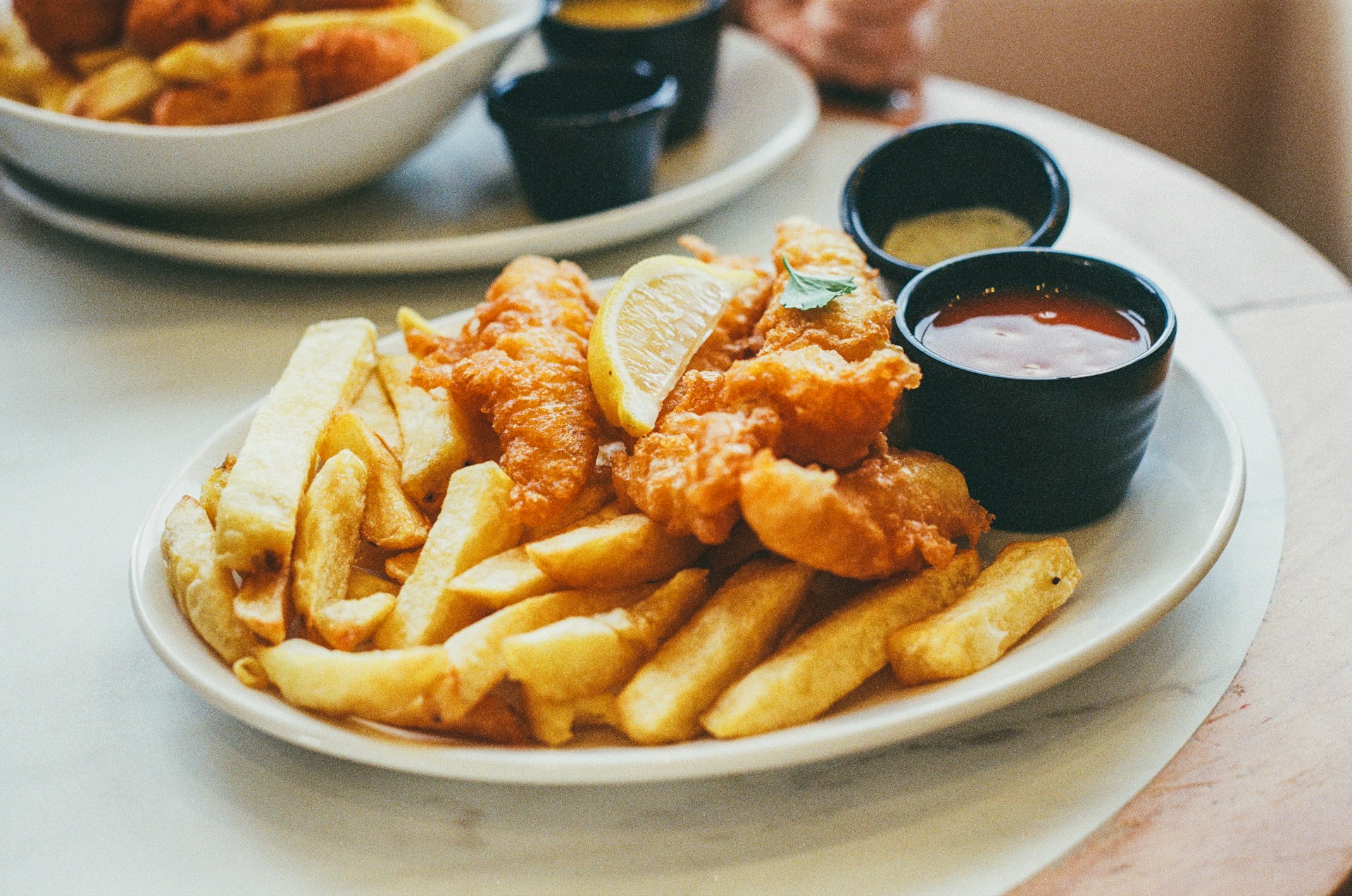 Fish-and-Chips Runs by Air: Top 7 Coastal Lunch Spots Within 90 Minutes of Sherburn