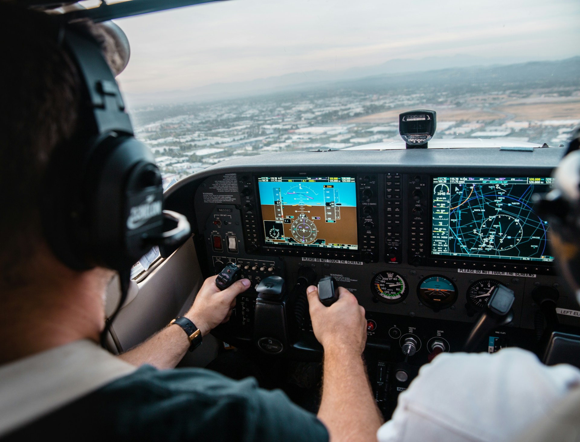 What Stops Most Student Pilots from Finishing Their Training (and How to Avoid It)